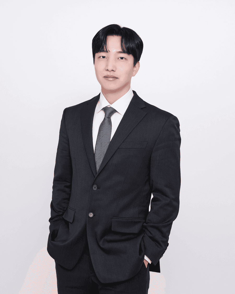 김용진 전문 위원